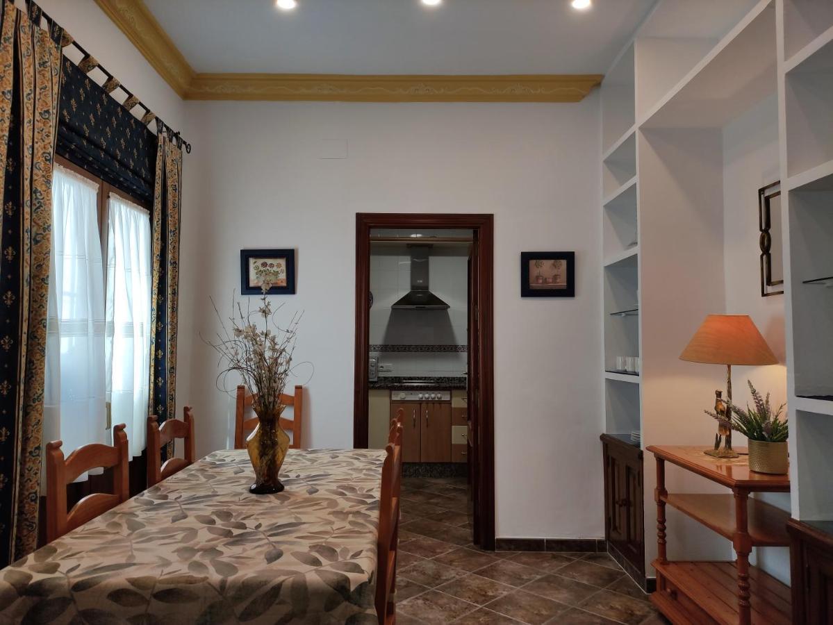 Апартаменты Entretorres. Casa-Duplex En Centro Historico. Кармона Экстерьер фото